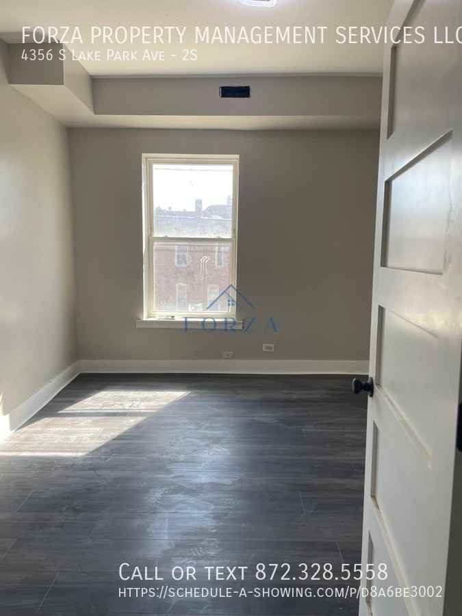 4356 S Lake Park Ave #2S - Photo 6 of 9