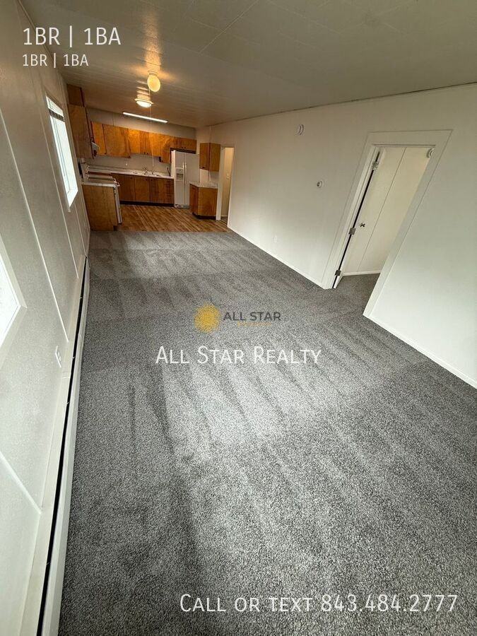 1100 W 32nd Ave #1 - Photo 4 of 12