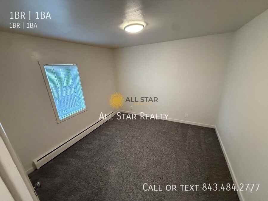 1100 W 32nd Ave #1 - Photo 6 of 12