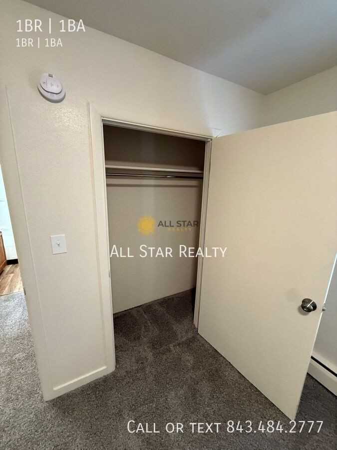 1100 W 32nd Ave #1 - Photo 7 of 12