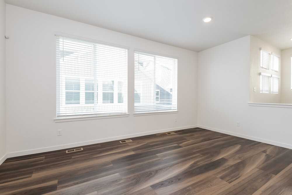 18557 E 47th Pl - Photo 5 of 18