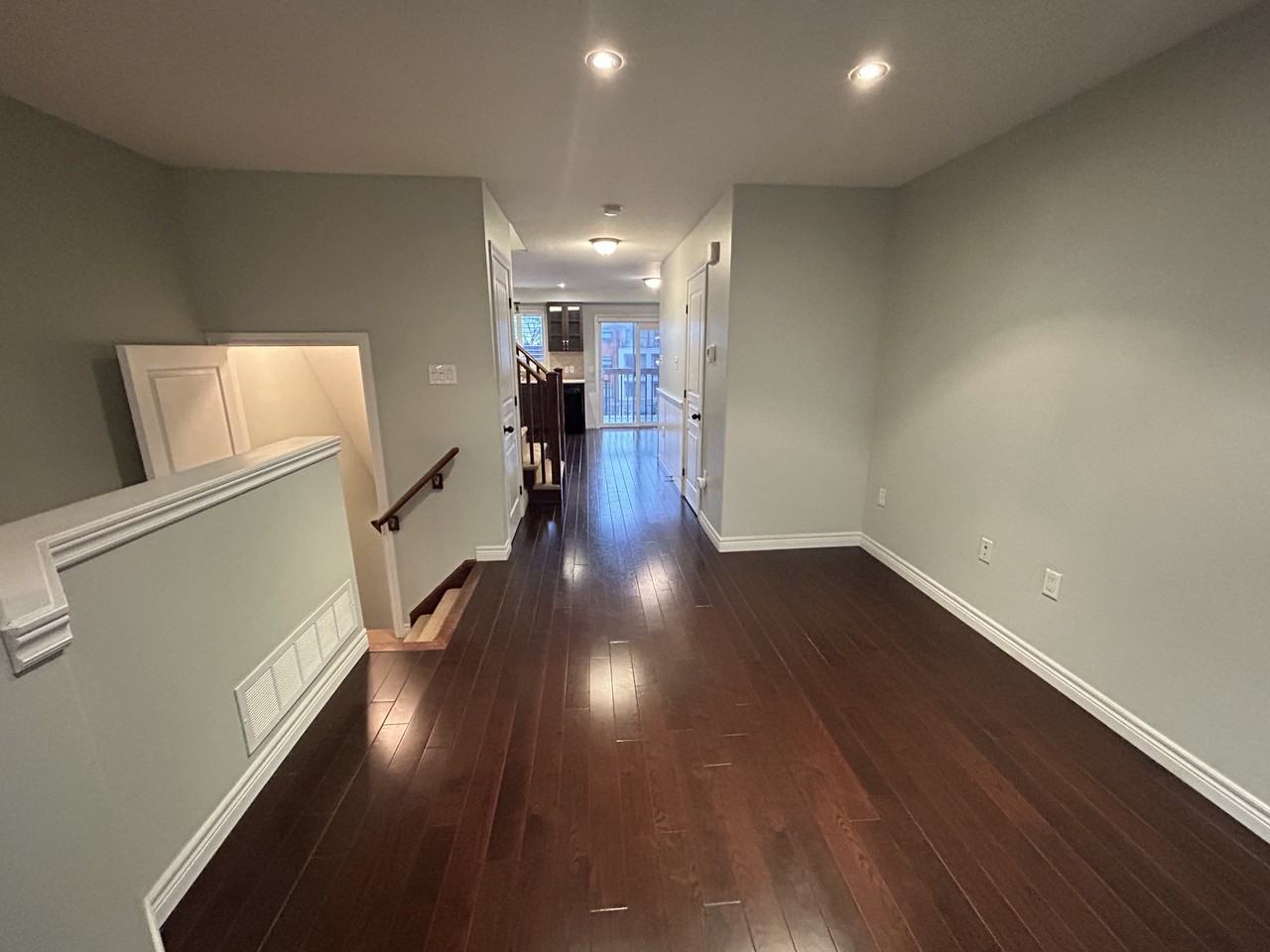 25 Viking Dr #44 - Photo 7 of 21