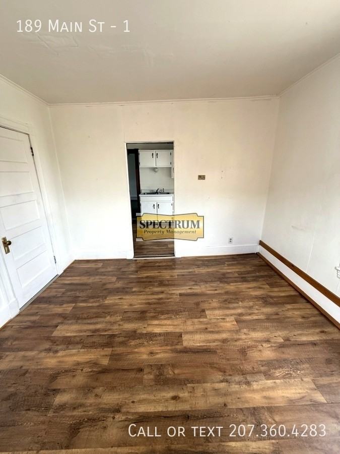 189 Main St #1 - Photo 4 of 11
