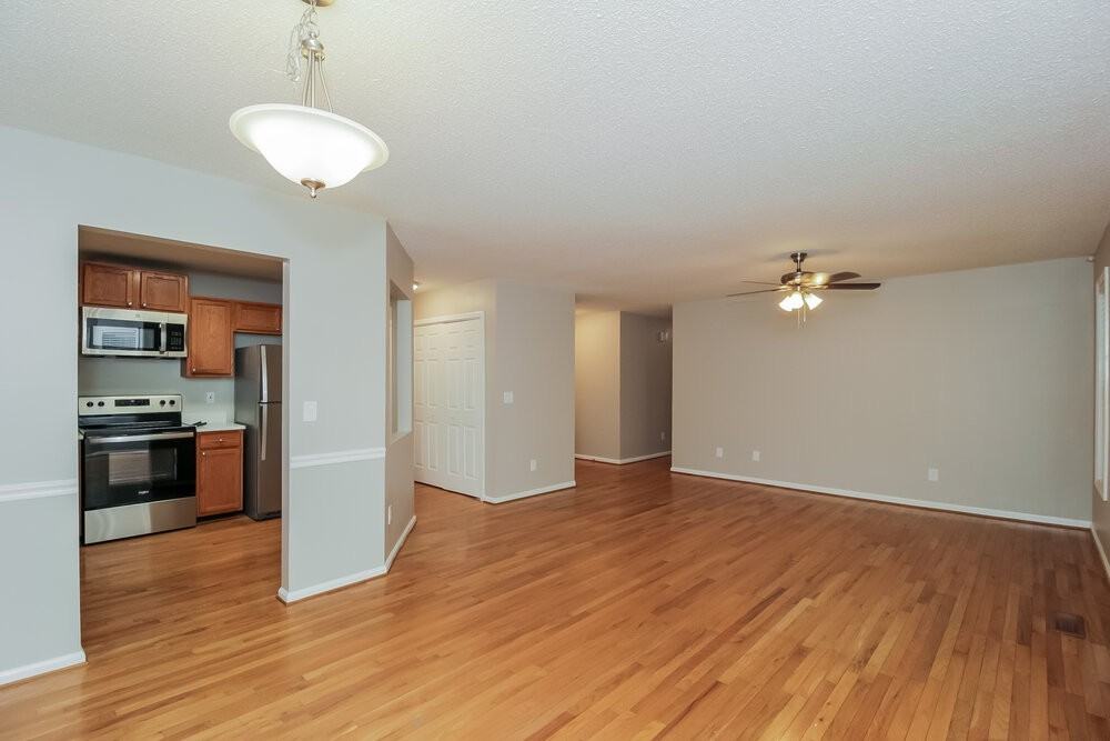 426 Ivy Crest Dr - Photo 6 of 16
