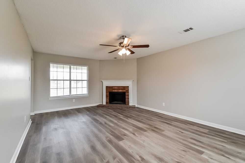 6722 Finch Rd - Photo 4 of 17