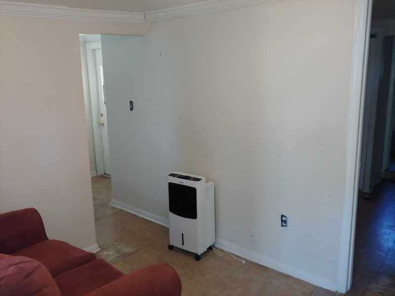 1014 E 31st Ave #B - Photo 2 of 8