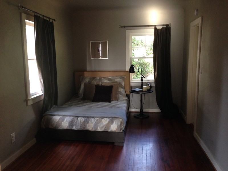10318 Silverton Ave - Photo 5 of 12