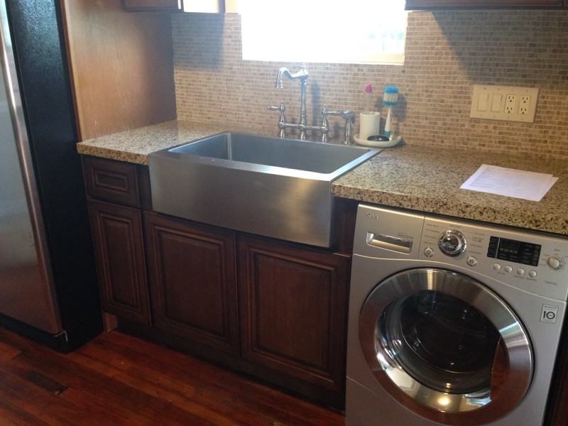 10318 Silverton Ave - Photo 6 of 12