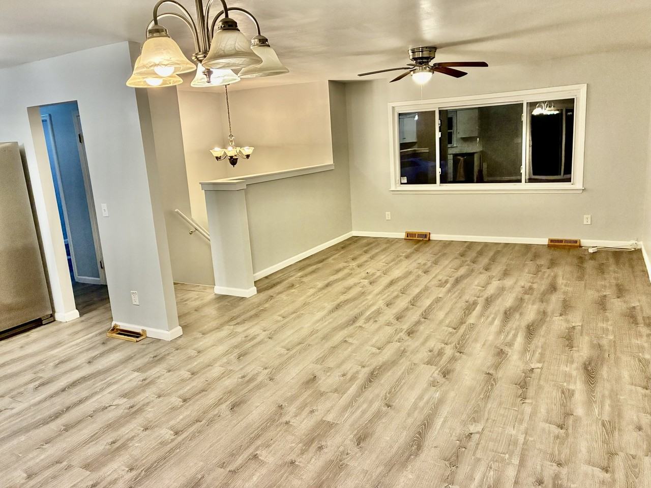 112 Peabody St - Photo 5 of 10