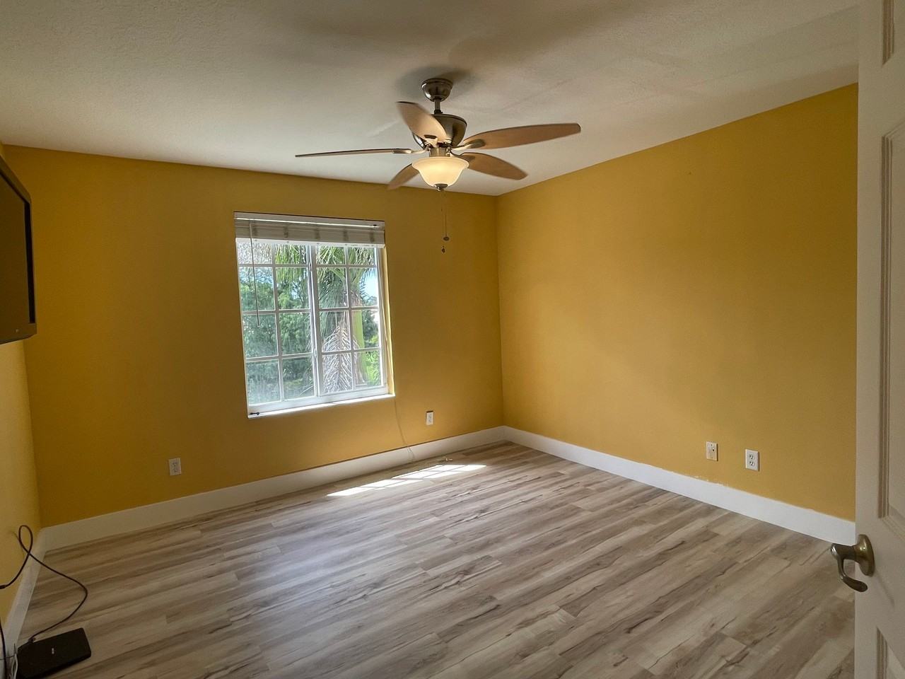 759 Fordingbridge Way - Photo 2 of 20