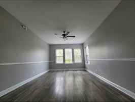 featured image of 527 N Homan Ave #2
