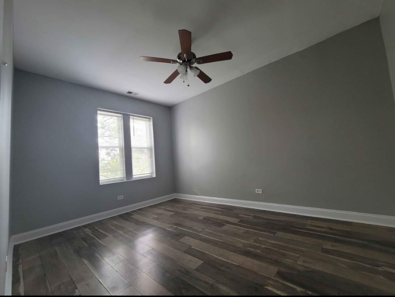 527 N Homan Ave #2 - Photo 3 of 12