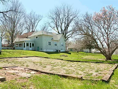 808 Hickory St - Photo 4 of 30