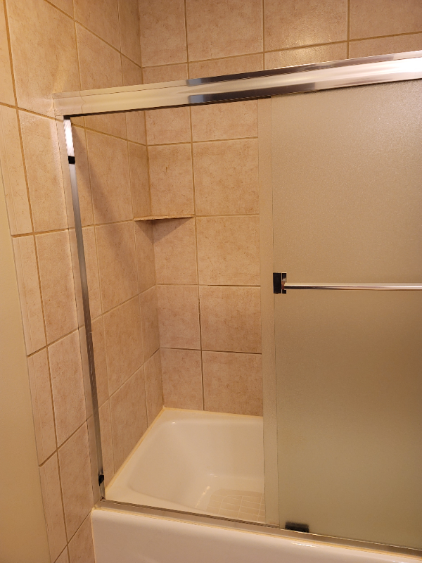 1315 Sparta Plz - Photo 5 of 14
