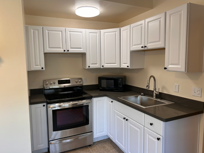 330 Shoreline Hwy - Photo 6 of 20
