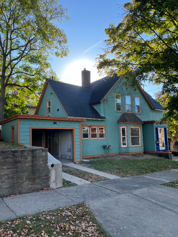 419 3rd St - Photo 3 of 15