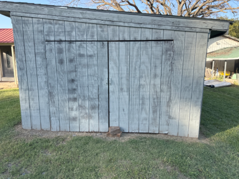 409 W Seneca Ave - Photo 5 of 20