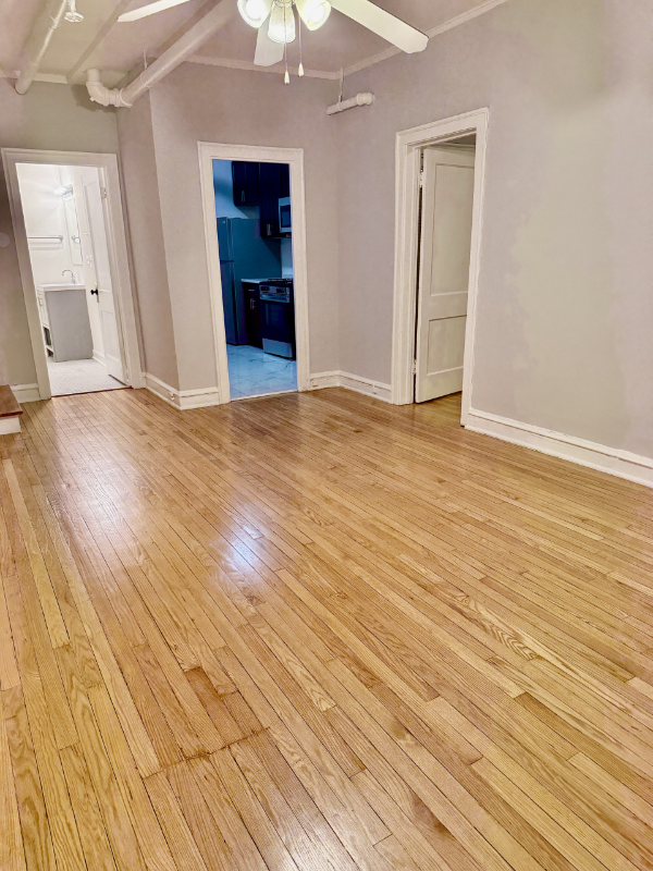 3157 N Hudson Ave #C1 - Photo 5 of 13