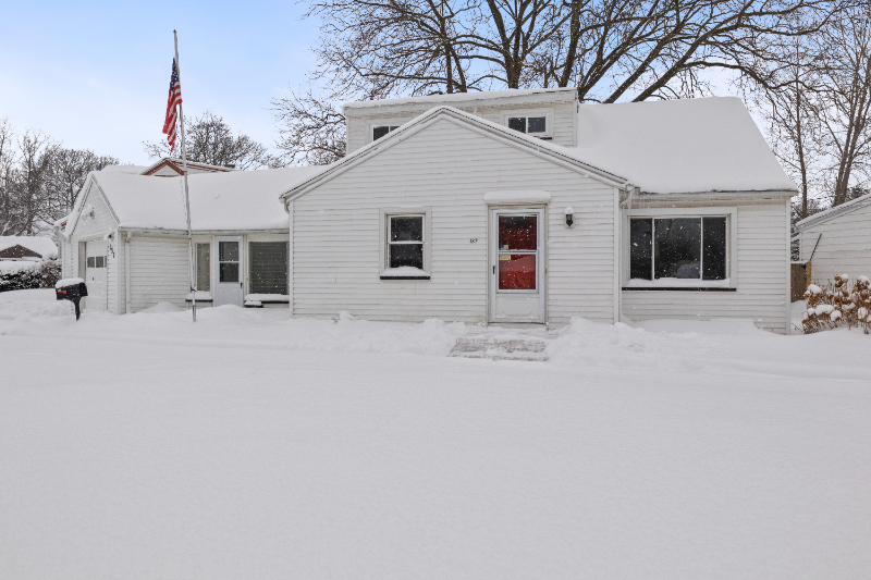 137 Legion Cir - Photo 3 of 30