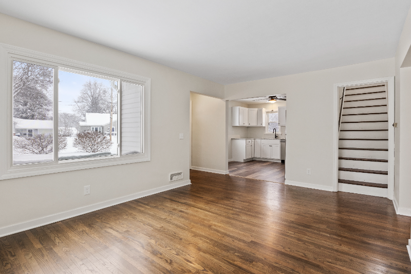 137 Legion Cir - Photo 6 of 30
