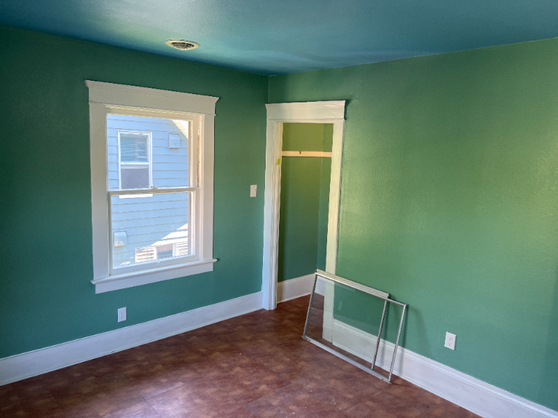508 4th St - Photo 4 of 7