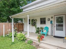 featured image of 247 W Franklin St #2