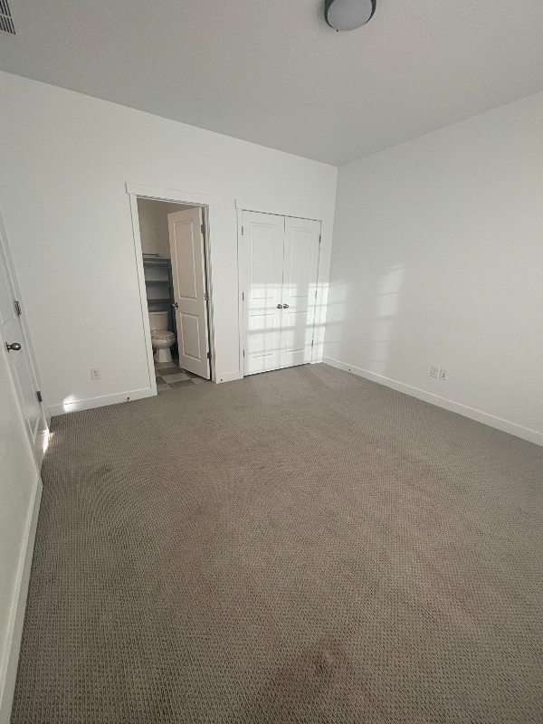 10653 S Cardinal Park Rd - Photo 3 of 8