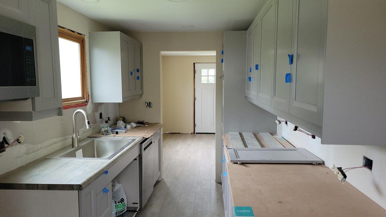25160 W Circle Ave - Photo 5 of 12