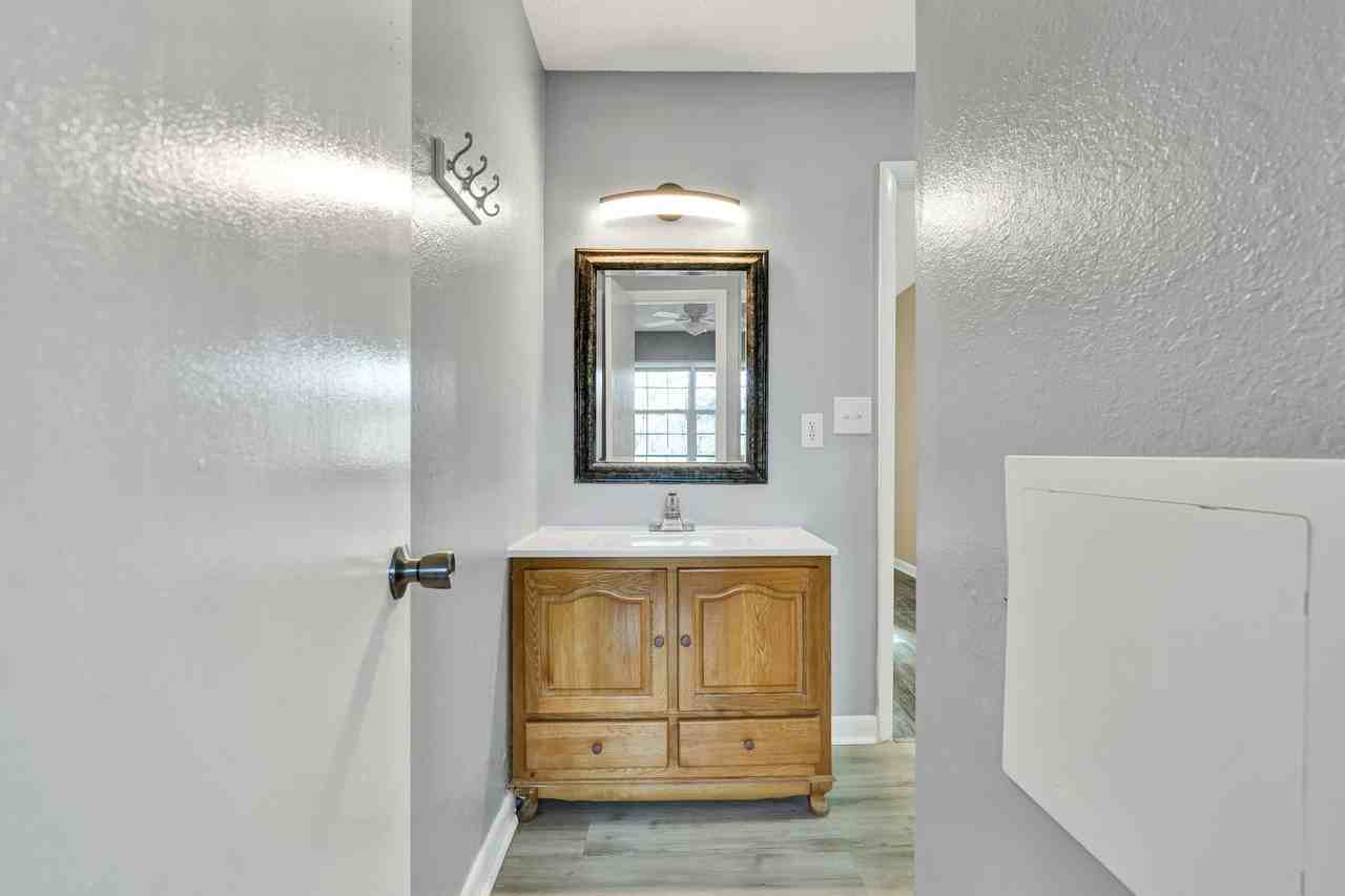 1312 Ely Rd #10 - Photo 5 of 16