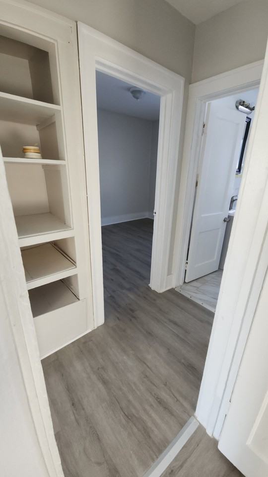 7005 Orchard Ave - Photo 6 of 9