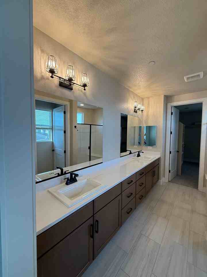 362 Tigris St - Photo 6 of 10