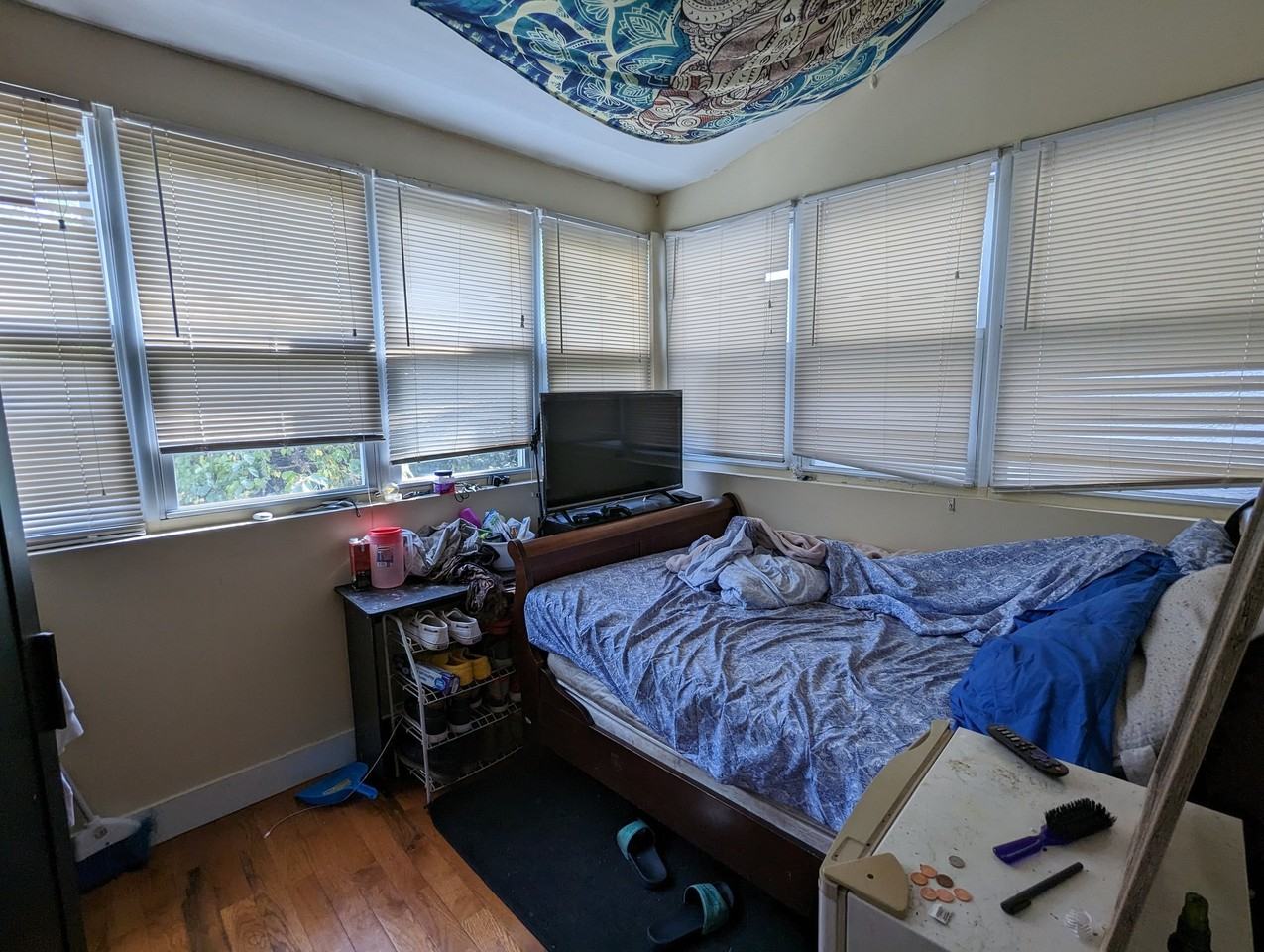 2329 N Park Ave #C5 - Photo 4 of 14