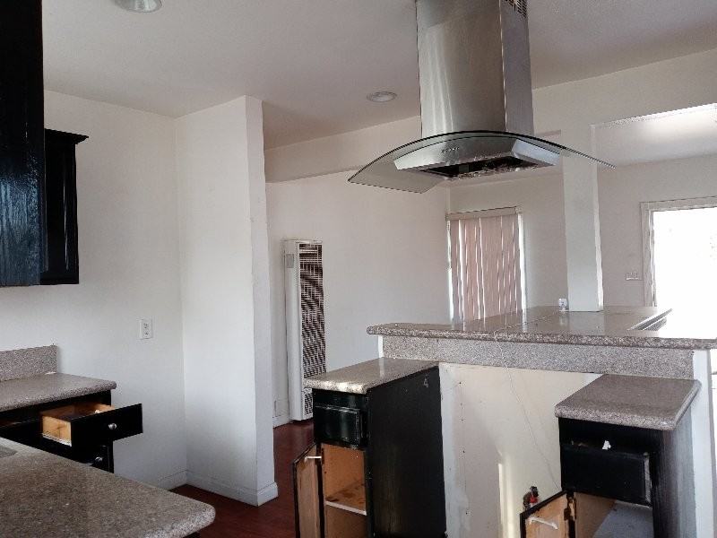 237 S Matthisen Ave - Photo 4 of 14