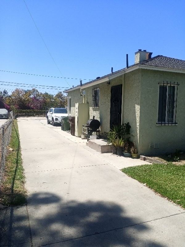 237 S Matthisen Ave - Photo 7 of 14