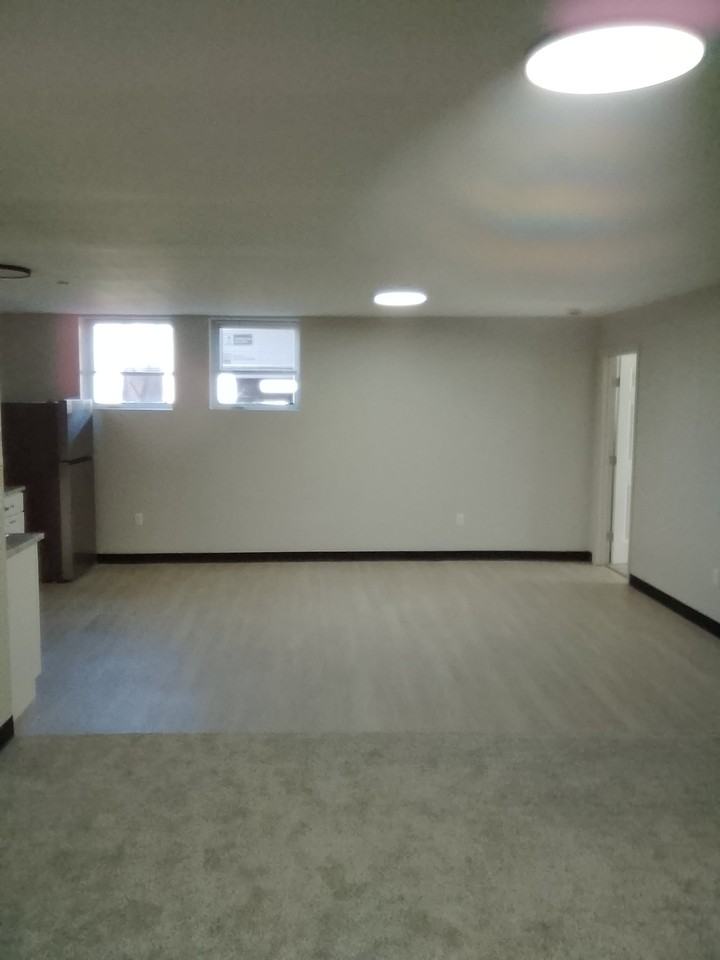 245 Silver Lake St #103 - Photo 7 of 9