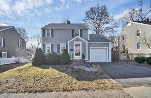 featured image of 319 Mount Pleasant Ave