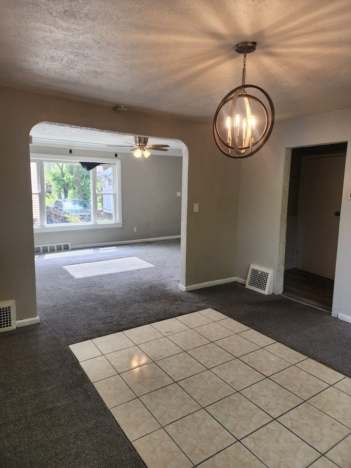 11119 Forest Ave #BACK - Photo 5 of 25