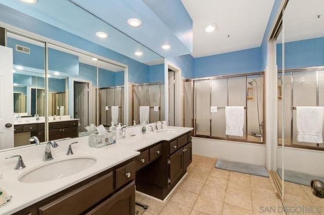 5875 Friars Rd #4216 - Photo 2 of 10