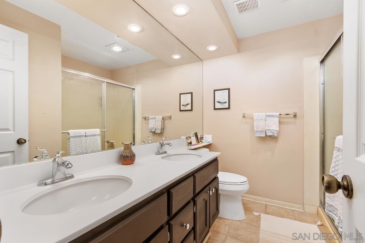 5875 Friars Rd #4216 - Photo 3 of 10