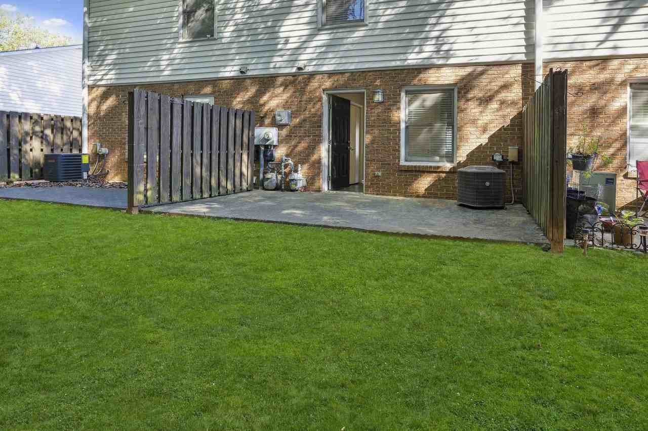 Belmont Heights Apartments & Townhomes - Photo 6 of 50