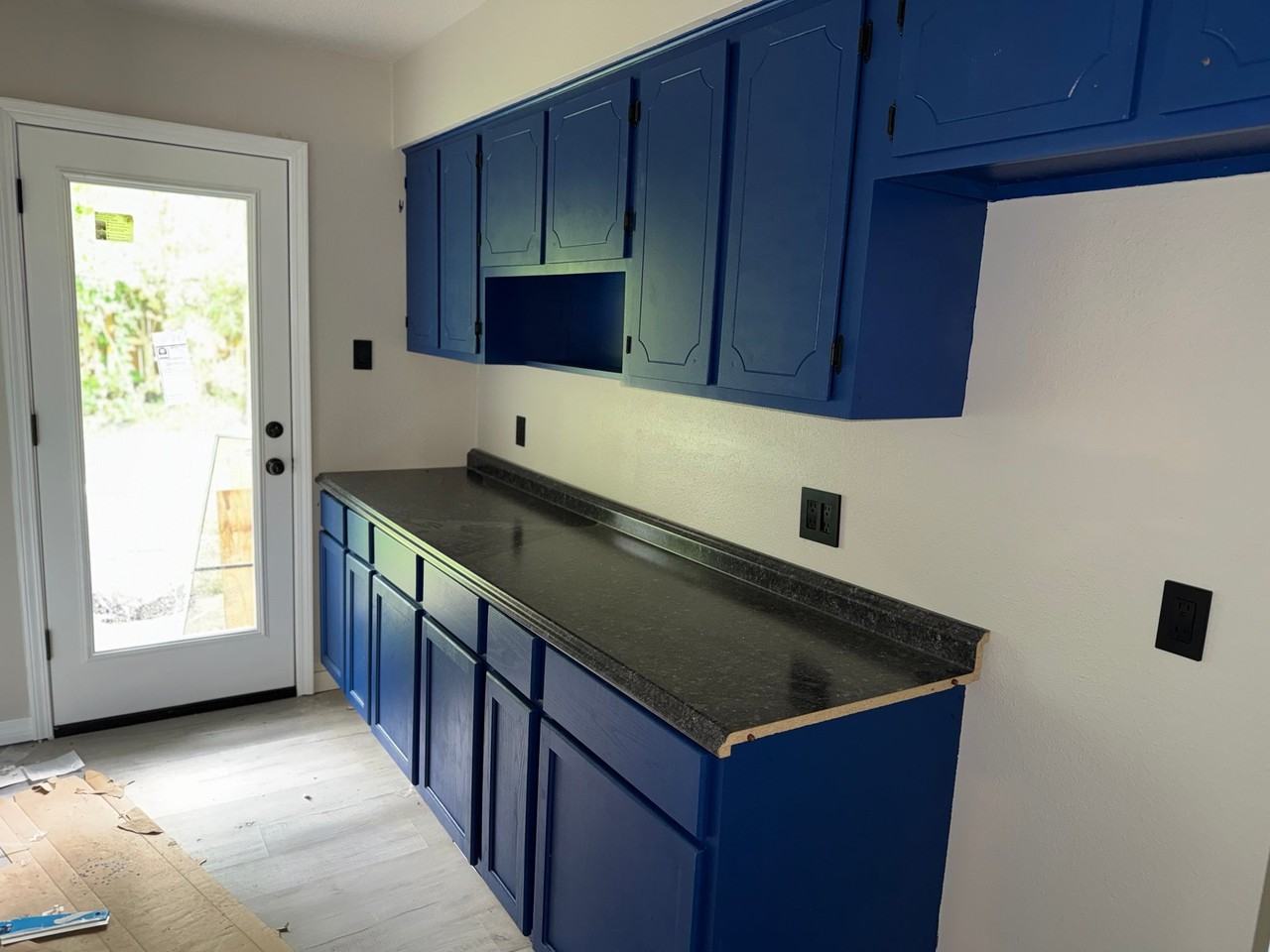 2706 Martin St - Photo 4 of 7