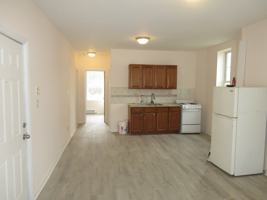 featured image of 76 Champlin Ave #3