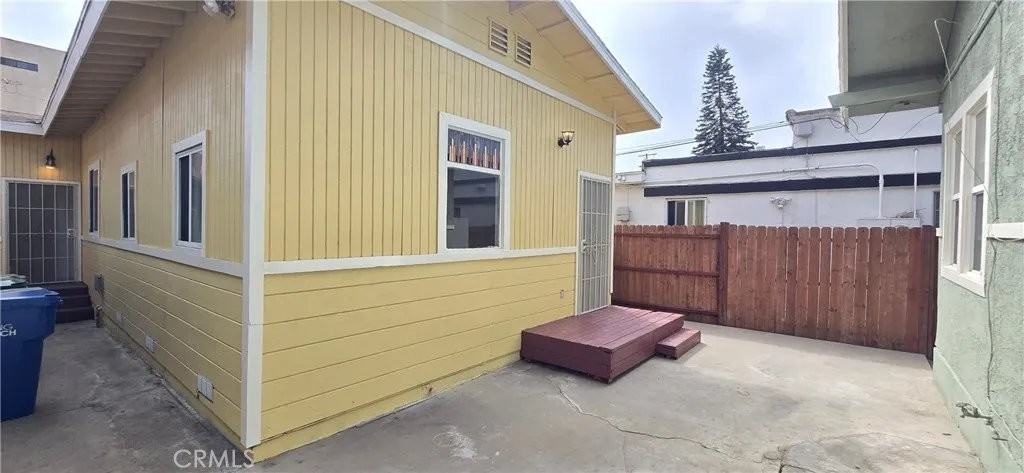 1060 Cherry Ave #A - Photo 2 of 18