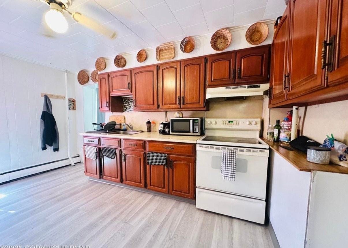 1201 Lehigh Ave #1 - Photo 2 of 4