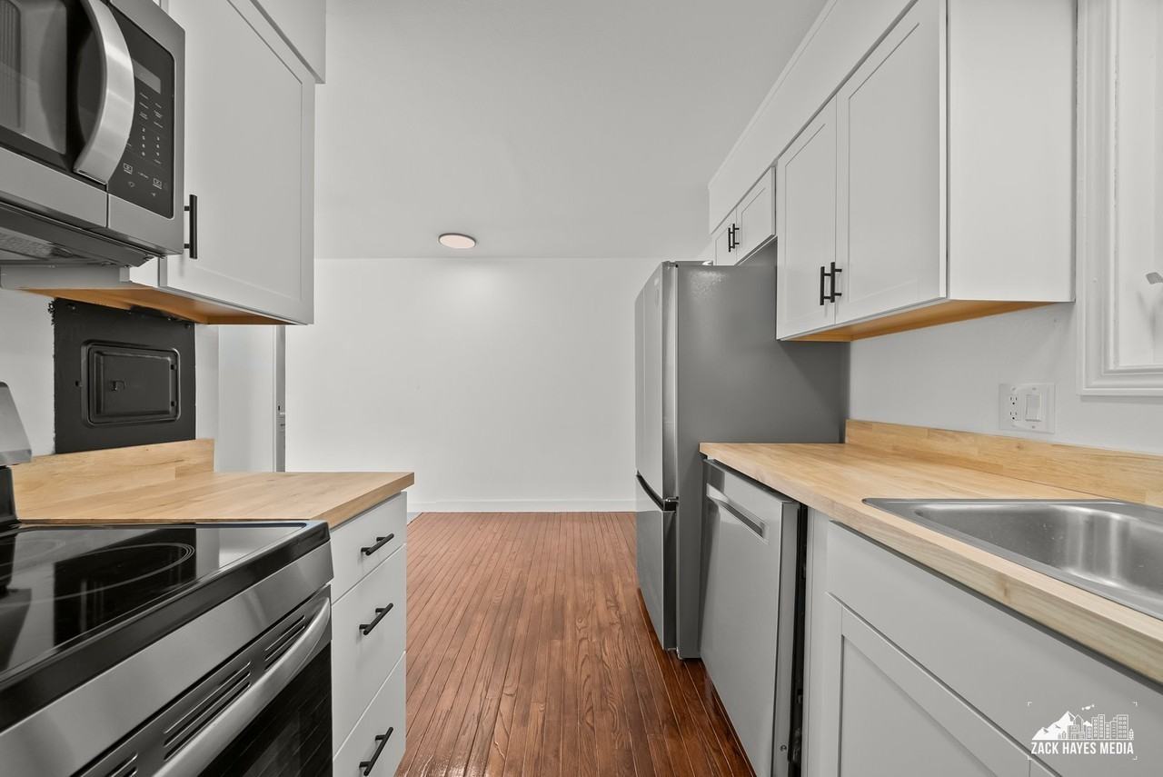 436 E 11th Ave #A24 - Photo 5 of 20