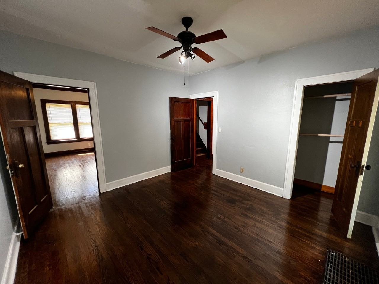 620 Paris Ave - Photo 7 of 18