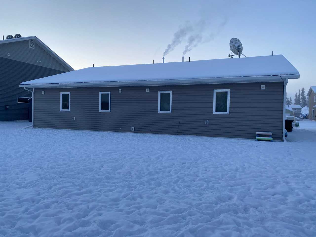 436 Rea Ave - Photo 2 of 10