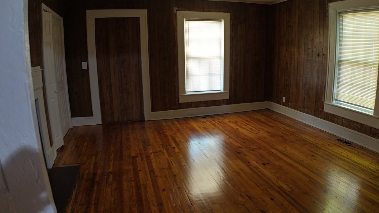 500 Birnie St - Photo 6 of 11