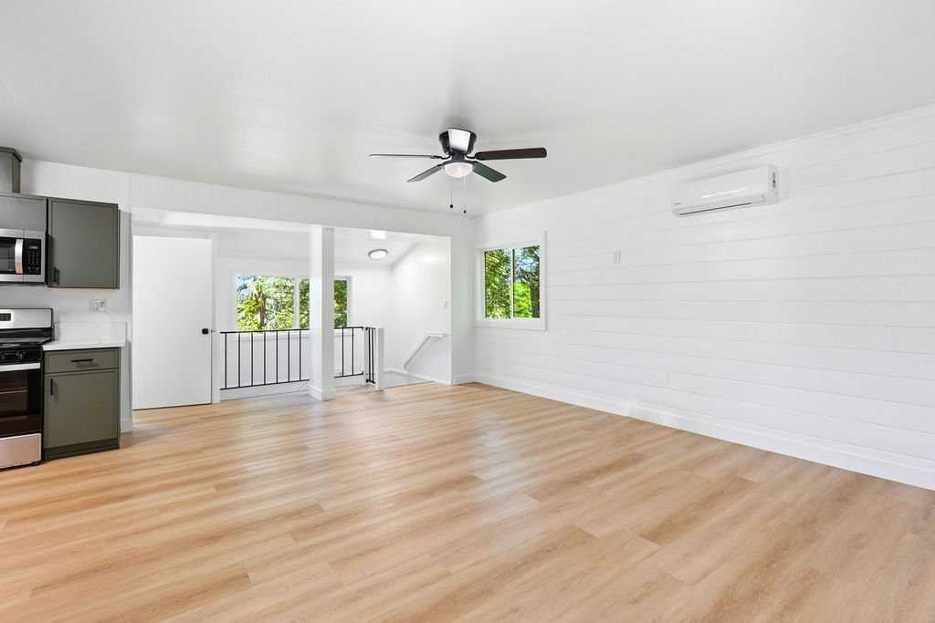 23920 Scenic Dr - Photo 7 of 19