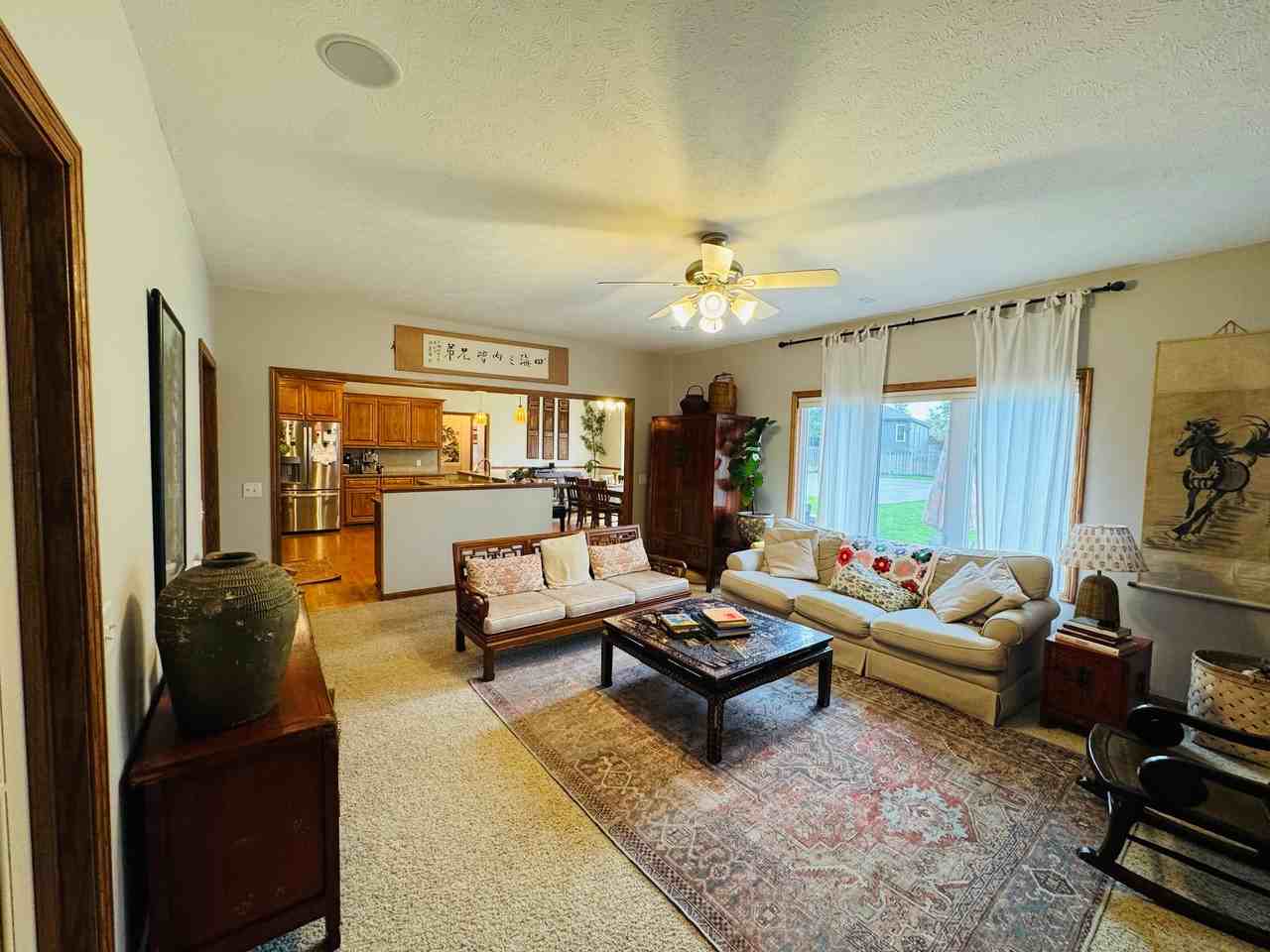5535 N 153rd St - Photo 5 of 20
